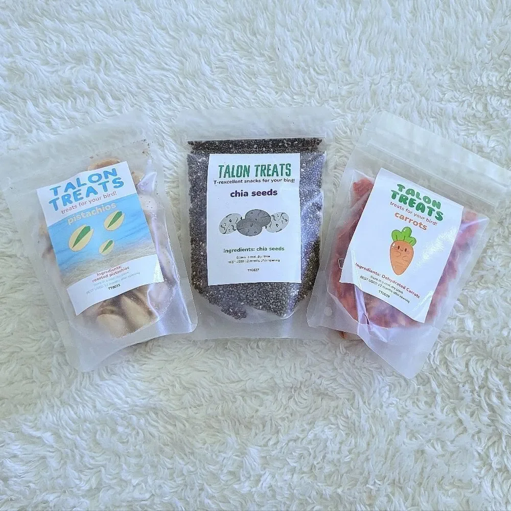 ✨️HP 4X✨️BIRD🐦 Toys For Medium Sized Parrots🦜 (3) and Bird Treats (3)